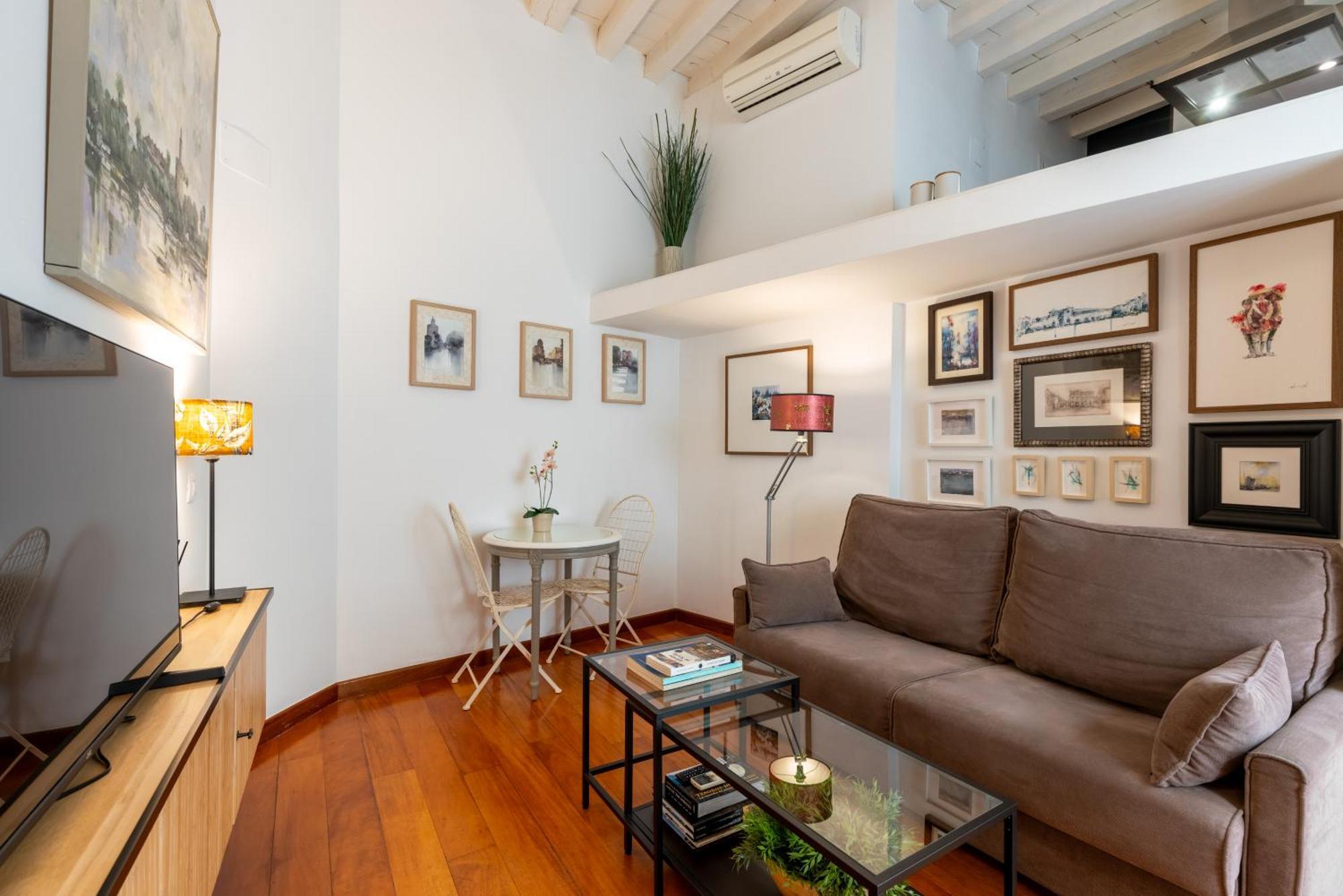 Apartamentos Rg Goyeneta Sewilla Zewnętrze zdjęcie
